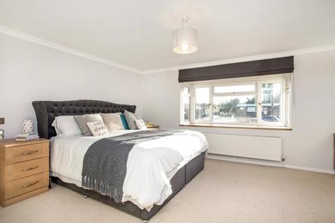 11 Almond Close, Old Basing, Basingstoke, RG24 7DW