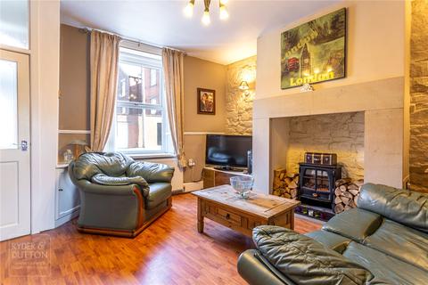 1 Dunham Street, Lees, Oldham, OL4 3NF
