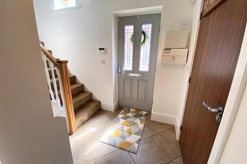 25 Thornham Meadows, Goldthorpe, Rotherham, S63 9GL
