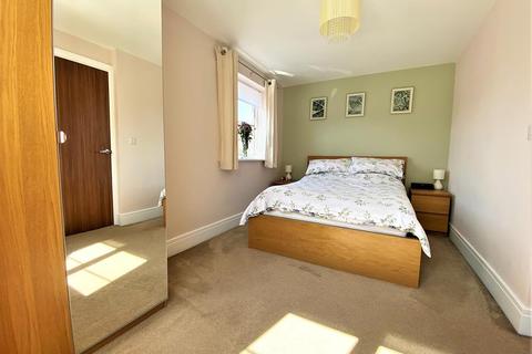 25 Thornham Meadows, Goldthorpe, Rotherham, S63 9GL
