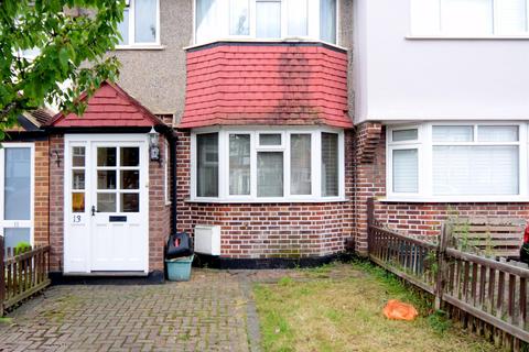 13 Risborough Drive, Worcester Park, KT4 8DA