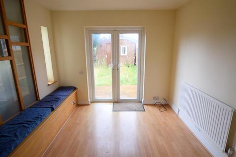 13 Risborough Drive, Worcester Park, KT4 8DA