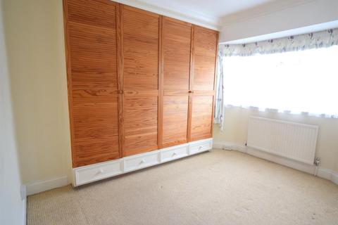 13 Risborough Drive, Worcester Park, KT4 8DA