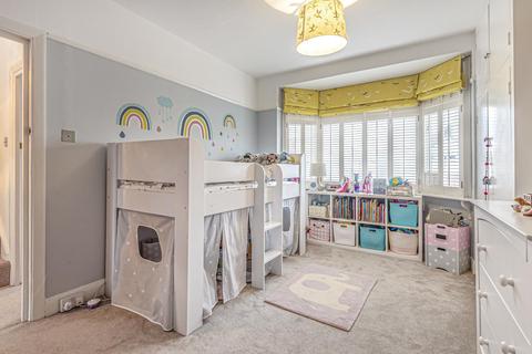 14 Derrick Road, Beckenham, BR3 3QQ
