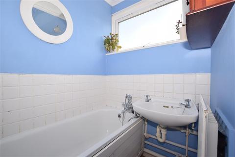 9 Alcock Close, Wallington, SM6 9EP
