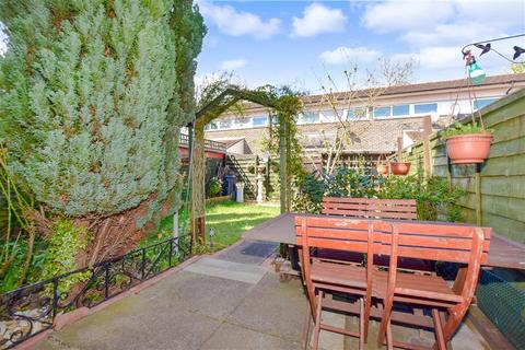 9 Alcock Close, Wallington, SM6 9EP