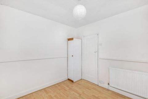 4 Windsor Avenue, London, SW19 2RR