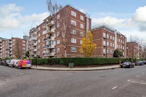 207 Wiltshire Close, London, SW3 2NZ