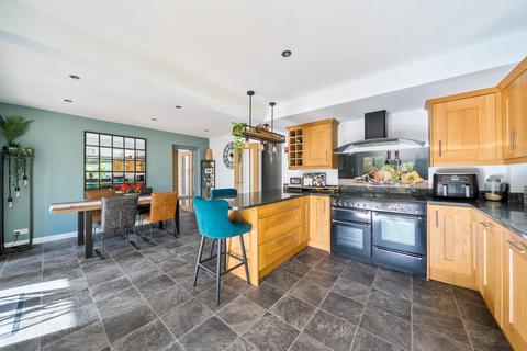 4 bedroom detached house for sale, Brownhill Road, Chandler's Ford, Eastleigh, SO53