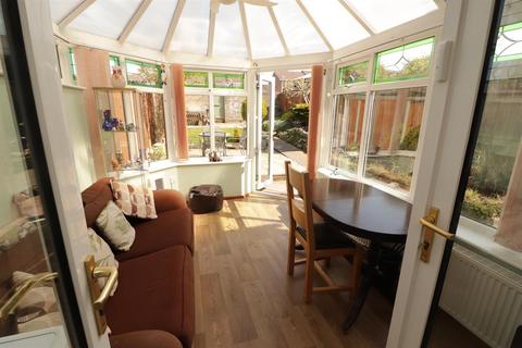 27 Kingscote, Yate, Bristol, BS37 8YB