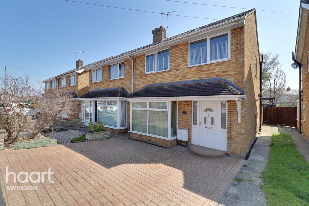 Malvern Road, Swindon 3 bed semidetached house £280,000