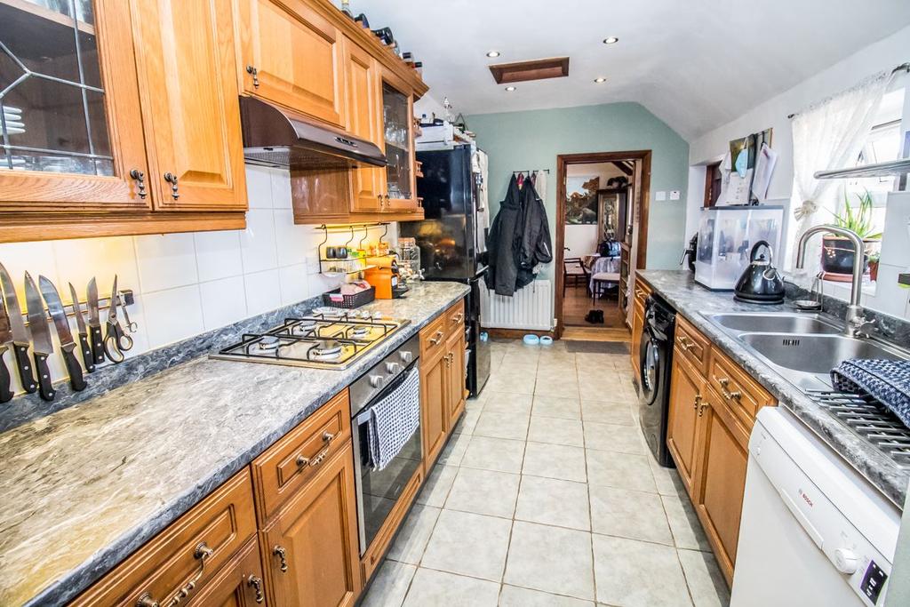 Kitchen 2