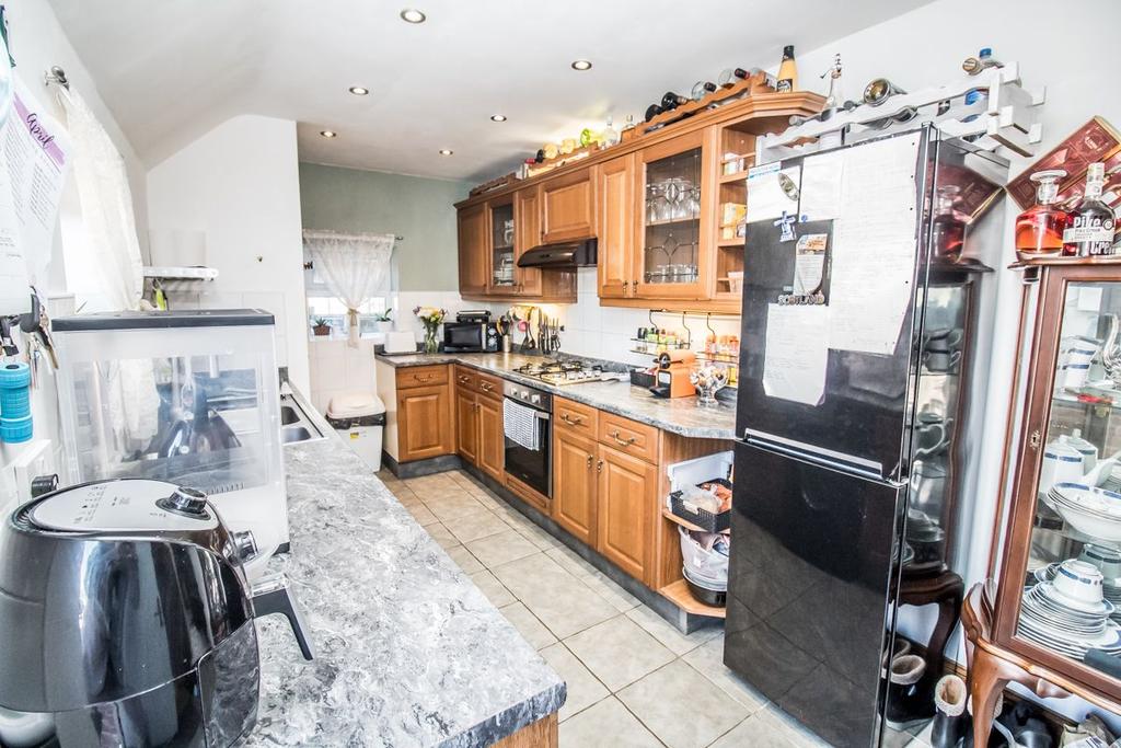 Kitchen 1