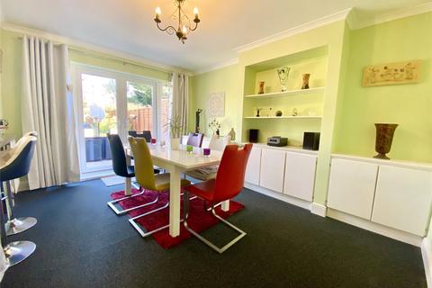 24 Bourne Avenue, Reading, RG2 0DU