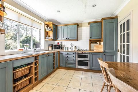 34 Ridgeway Close, Lightwater, GU18 5XX