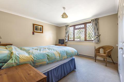 34 Ridgeway Close, Lightwater, GU18 5XX