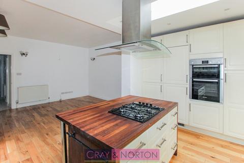 35 Alderton Road, Woodside, Croydon, CR0 6HH