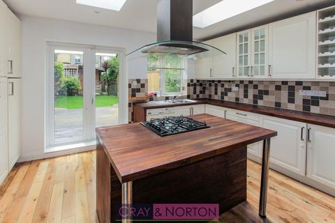 35 Alderton Road, Woodside, Croydon, CR0 6HH