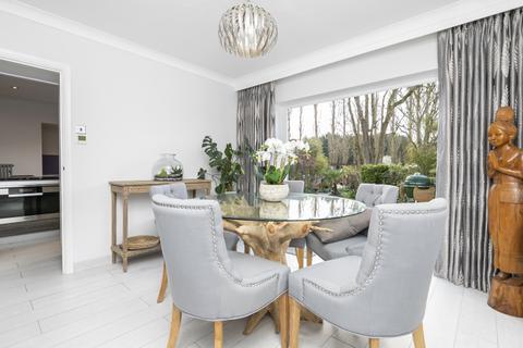 Brook End Dunmow Road, Fyfield, Ongar, CM5 0NN