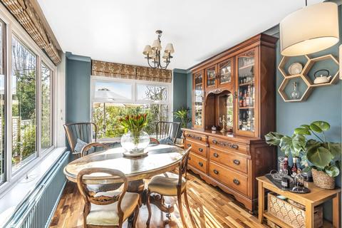46 South Vale, London, SE19 3BA