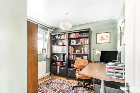 46 South Vale, London, SE19 3BA