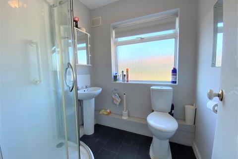 46 Chestnut Close, Hayes, UB3 1JG