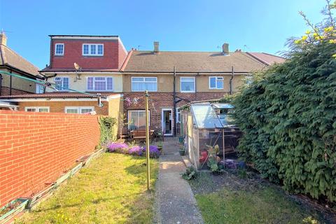 46 Chestnut Close, Hayes, UB3 1JG