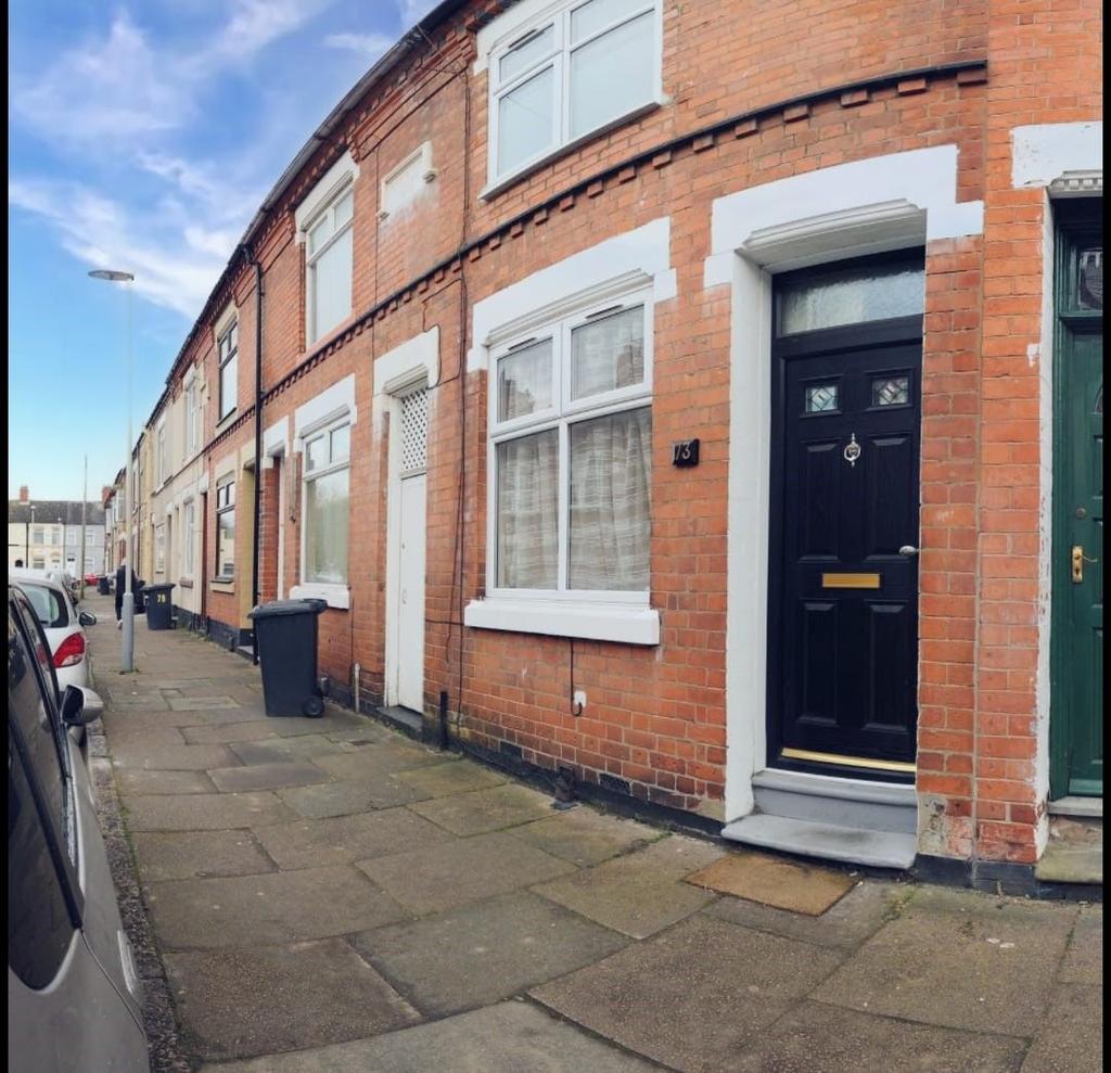 Raymond Road, Leicester 2 bed terraced house £695 pcm (£160 pw)