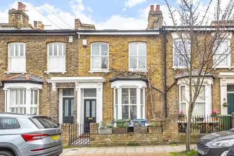 11 Relf Road, London, SE15 4JS