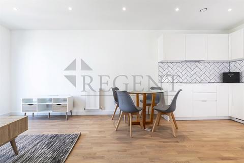1 bedroom apartment to rent, Arber House, The Green Quarter, UB1