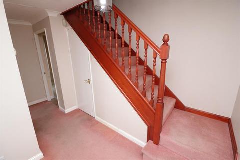 10 Dryleaze, Yate, Bristol, BS37 7YX
