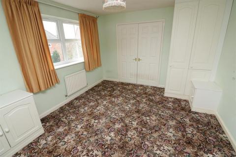 10 Dryleaze, Yate, Bristol, BS37 7YX