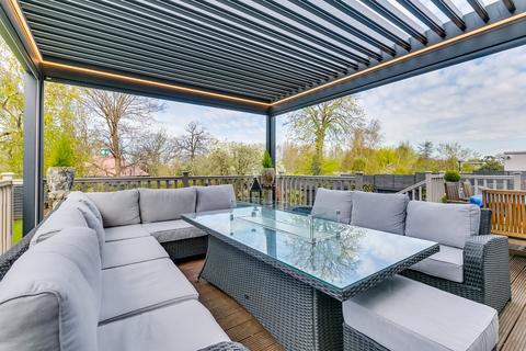 18 Abbotswood Road, London, SW16 1AP
