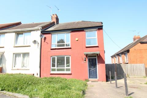 3 bedroom terraced house to rent, Forge Lane, Gillingham, Kent, ME7