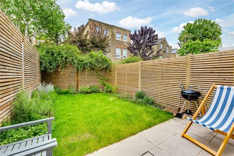 25 Swanage Road, London, SW18 2DZ