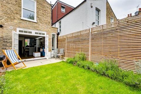 25 Swanage Road, London, SW18 2DZ