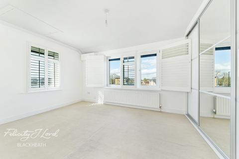25a Delacourt Road, London, SE3 8XA