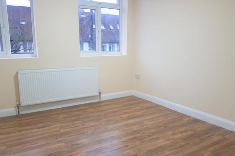 undefined, High Street,  Twickenham, TW2