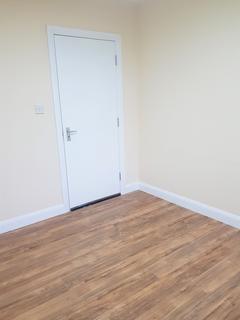 undefined, High Street,  Twickenham, TW2