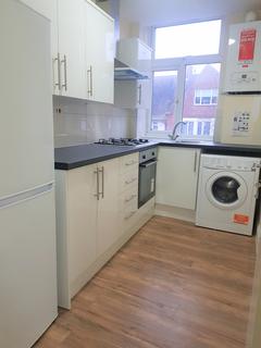 undefined, High Street,  Twickenham, TW2