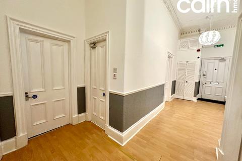 5 bedroom flat to rent, Great Western Road, Hillhead, Glasgow, G12