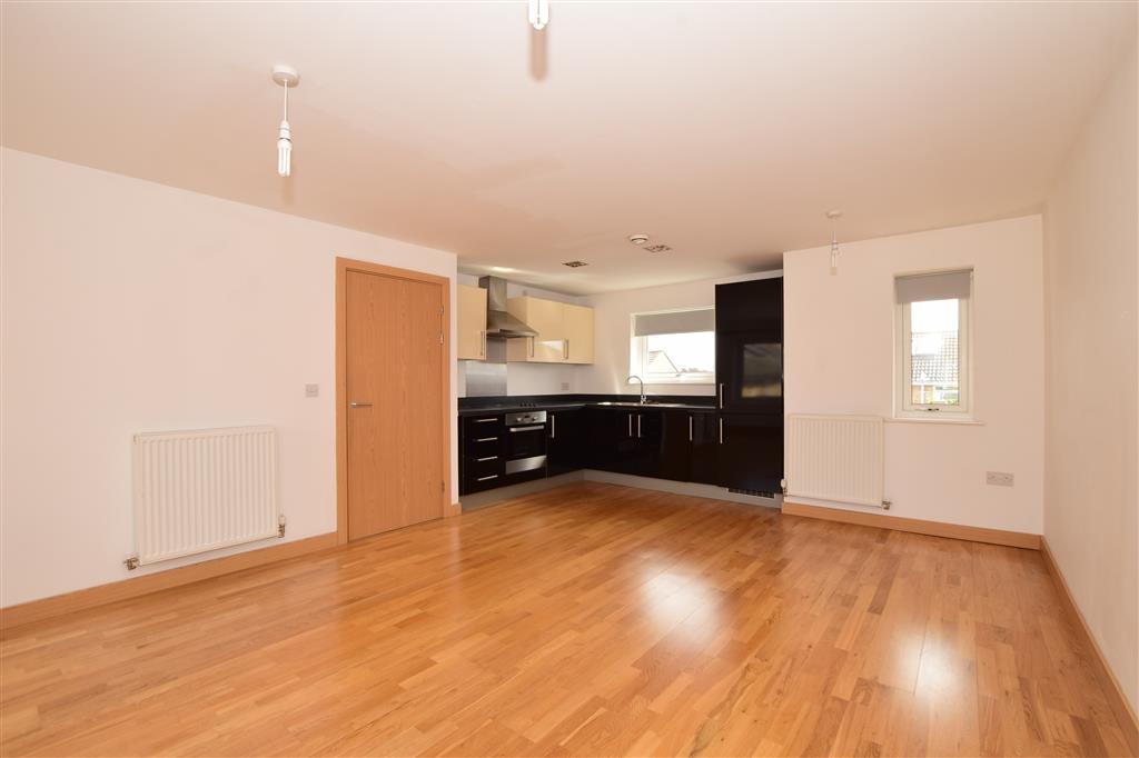 Kitchen/ Living Area