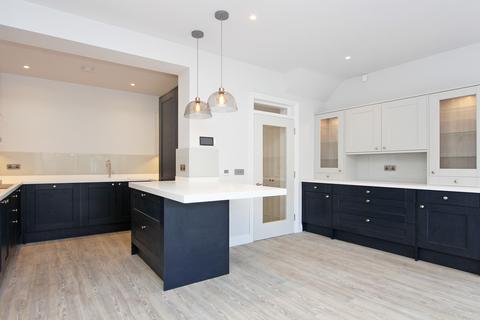 26 Whitestile Road, Brentford, TW8 9NJ