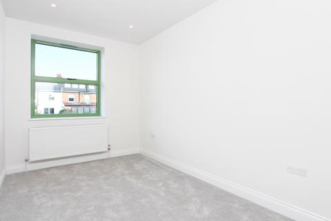 26 Whitestile Road, Brentford, TW8 9NJ