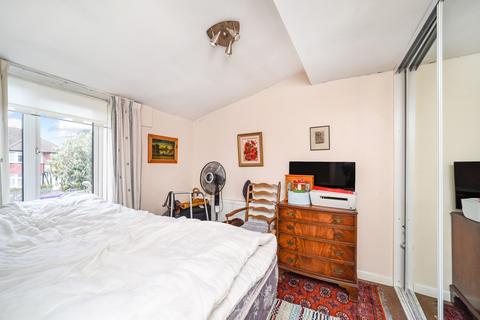 36 Latchmere Lane, Kingston Upon Thames, KT2 5PD