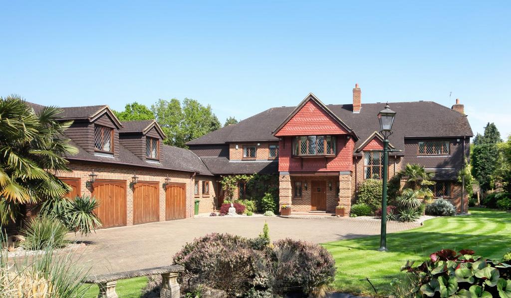 Stoke Park Avenue, Farnham Royal 5 bed detached house £2,500,000