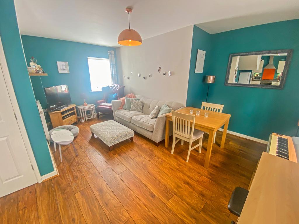 King Street, Enderby 2 bed terraced house £180,000