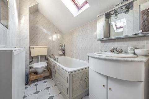 23 Barset Road, London, SE15 3HW