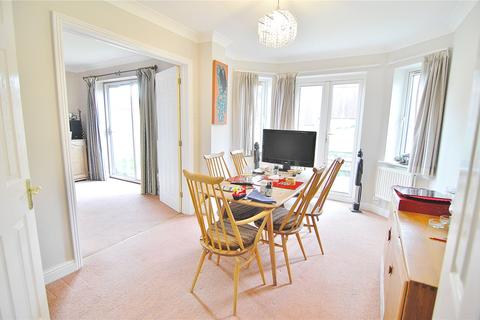 2 Padin Close, Chalford, Stroud, GL6 8FB
