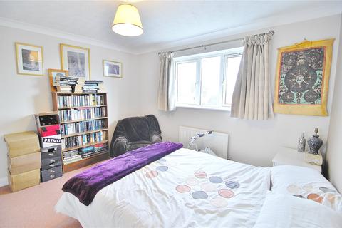 2 Padin Close, Chalford, Stroud, GL6 8FB
